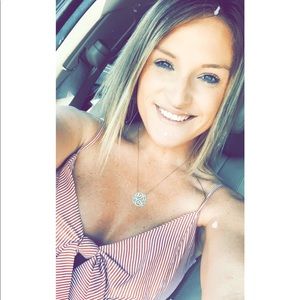 Meet your Posher, Ashley